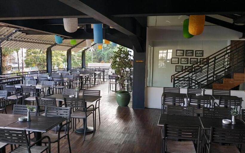 Szálloda Baron Indah