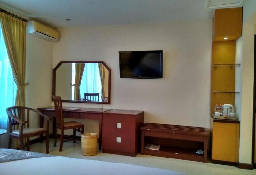 Szálloda Baron Indah