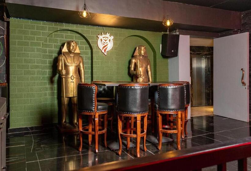 Hotel Br Grand With Nimo Club Amritsar 5 Mint From Golden Temple