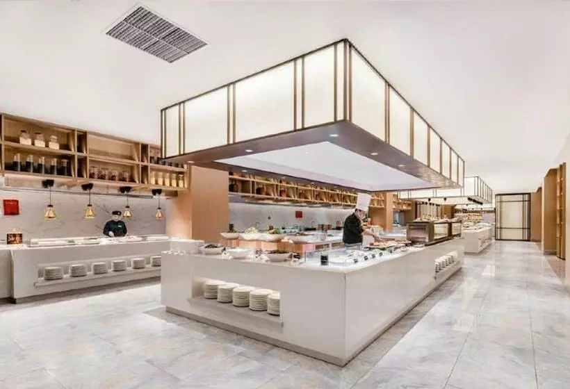 ホテル Hentique Resort & Spa