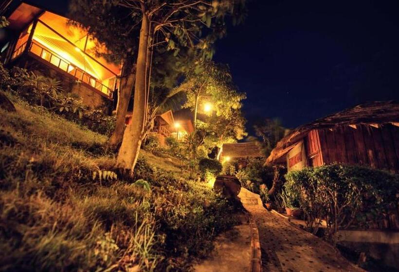 Отель Tree House Bungalows Koh Tao