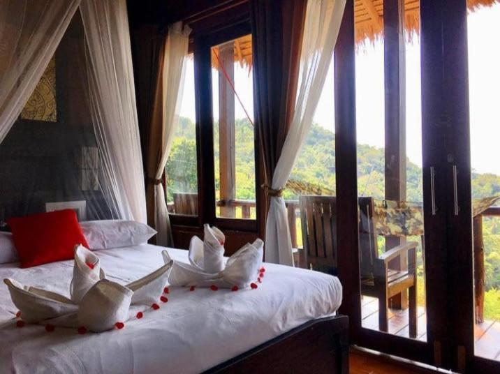 Отель Tree House Bungalows Koh Tao