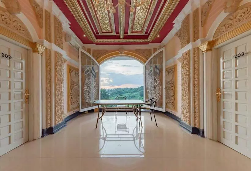 هتل Urbanview Palace Syariah Balikpapan By Reddoorz