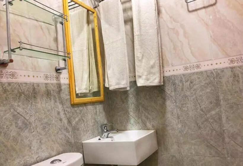 پانسیون Mariana Inn