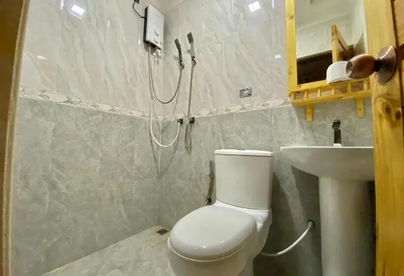 پانسیون Mariana Inn