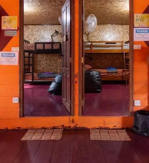 Retkeilymaja Bb Dorm Koh Kood