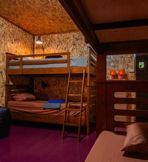 ユースホステル Bb Dorm Koh Kood