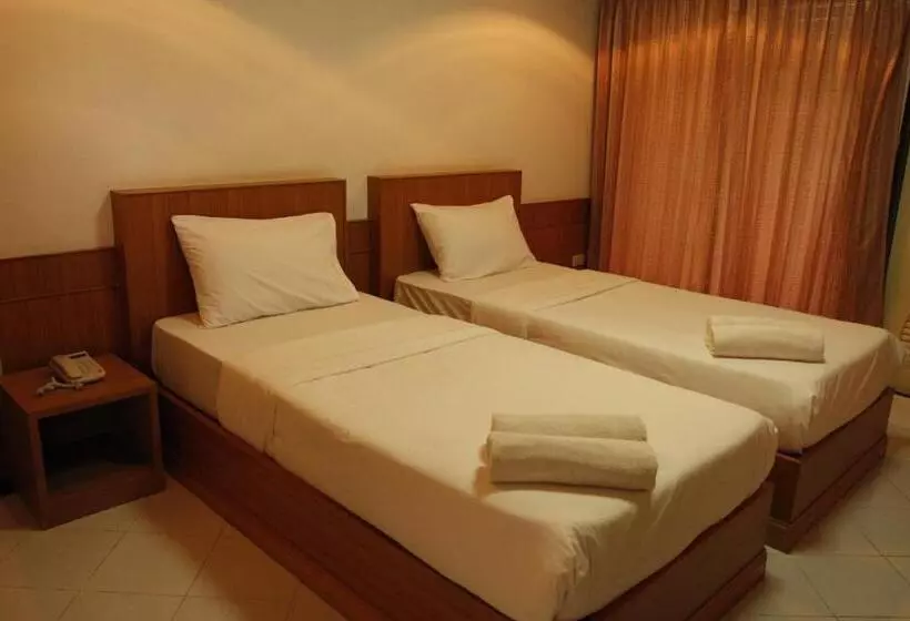 Retkeilymaja Chaisiri Park View