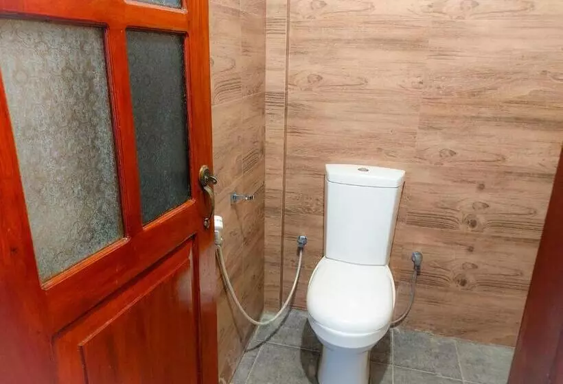 Aamiaismajoitus (B&B) Lake View Cottage