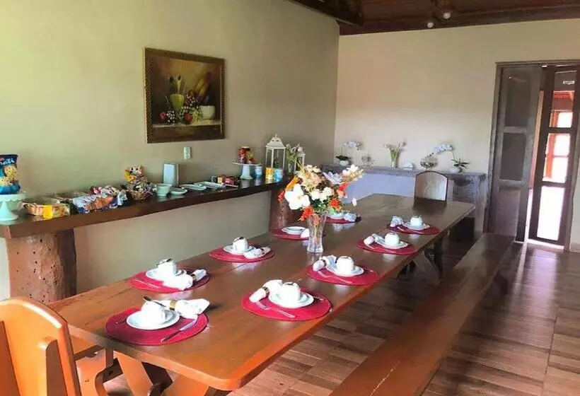 Aamiaismajoitus (B&B) Pantanal Ranch Meia Lua