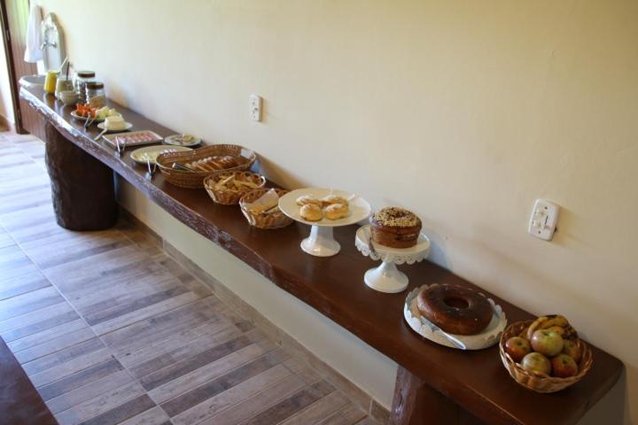 Bed and Breakfast Pantanal Ranch Meia Lua