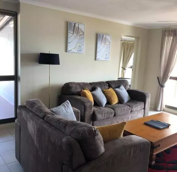 Coral Towers Holiday Suites