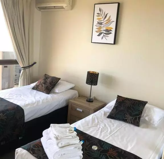 Coral Towers Holiday Suites