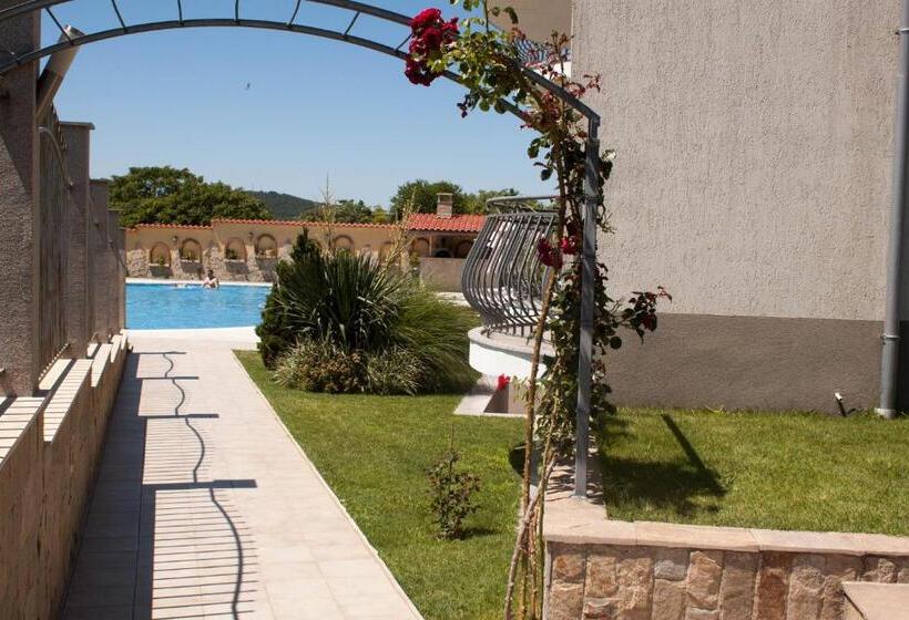 Gardenia Vacation Settlement