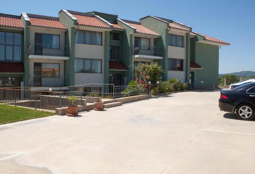 Gardenia Vacation Settlement