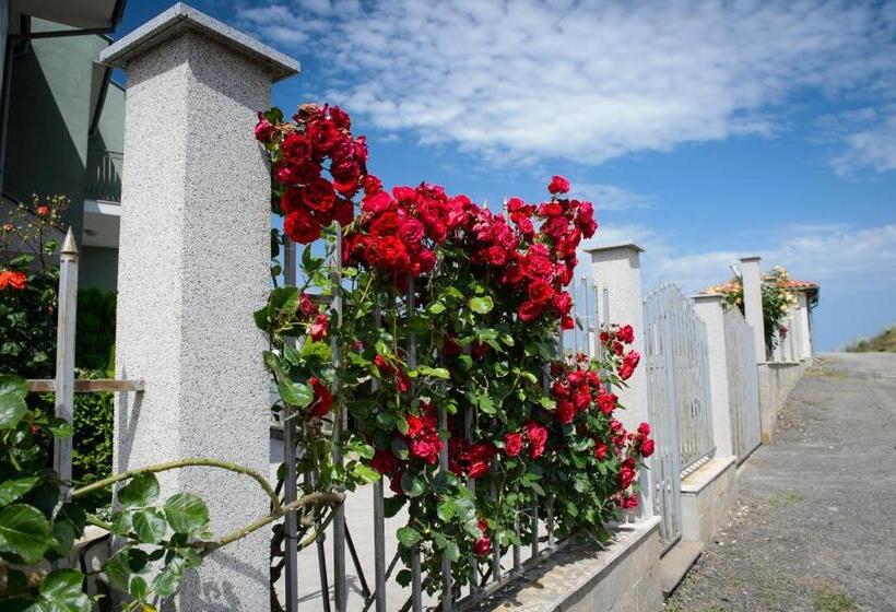 Gardenia Vacation Settlement