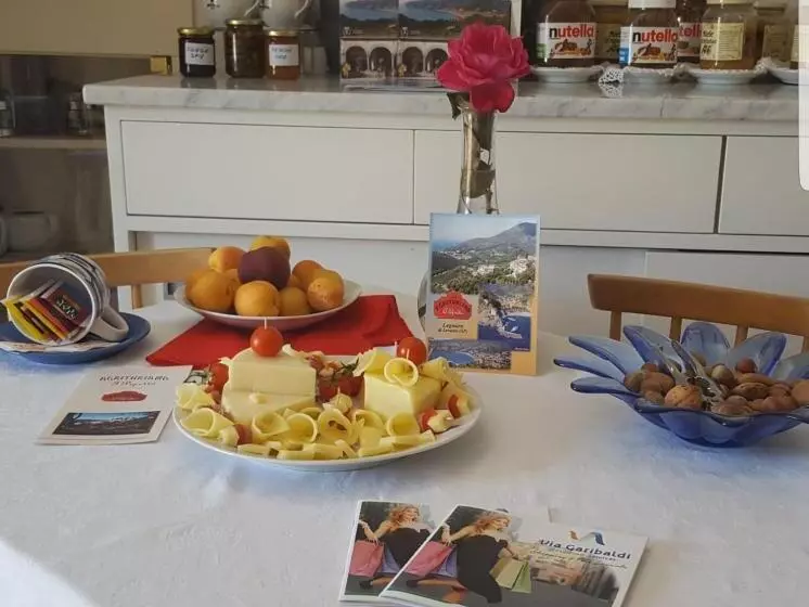 ホテル Agriturismo I Pipetta