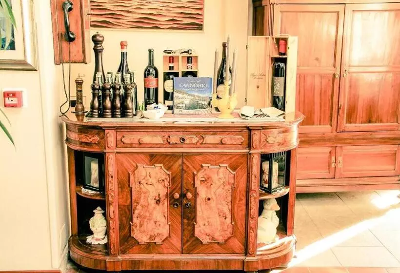 ホテル Antica Stallera