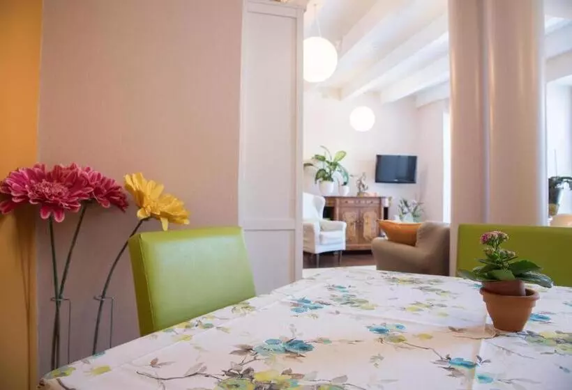 ホテル Antica Stallera