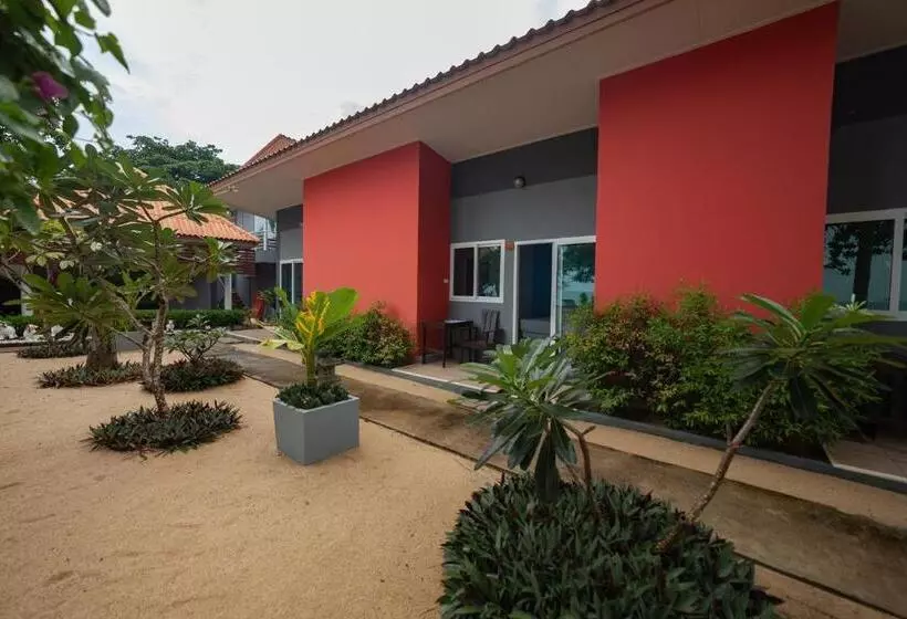 Hotelli Maenam Villa