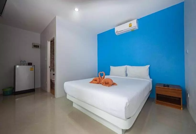 Hotelli Maenam Villa