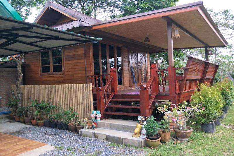 Отель Oyo 967 Andathien Pool Villa Aonang