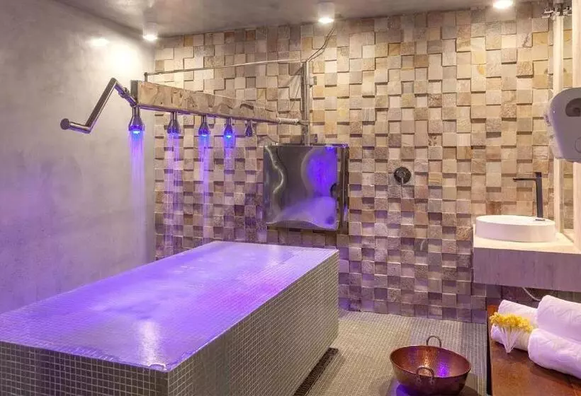 Malai Manso Resort Yatch Convention & Spa