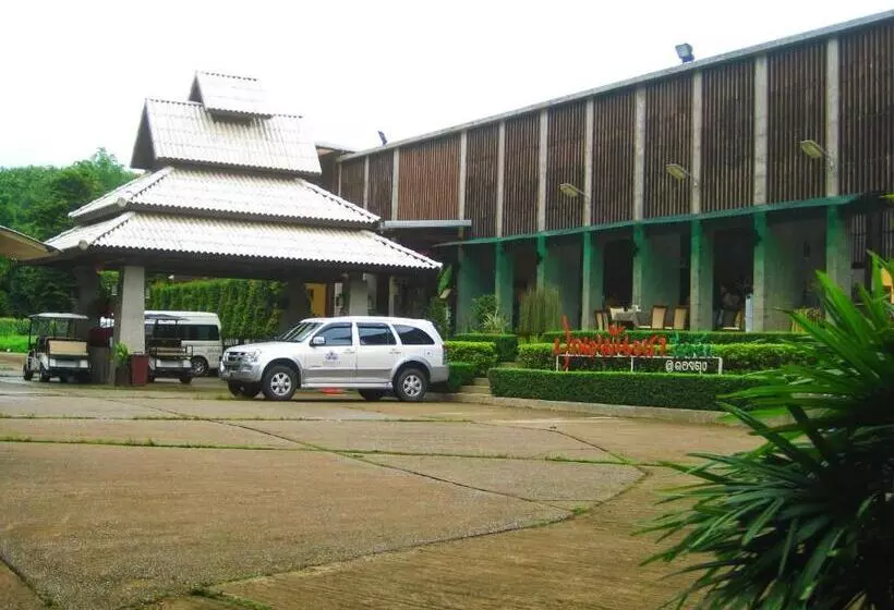 Poonyamantra Resort