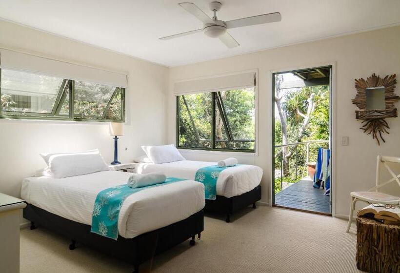 The Retreat Beach Houses