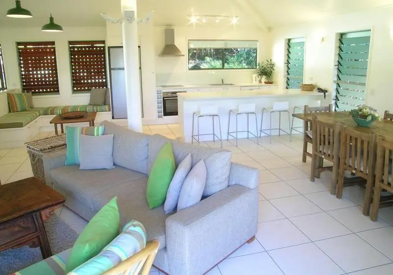 The Retreat Beach Houses