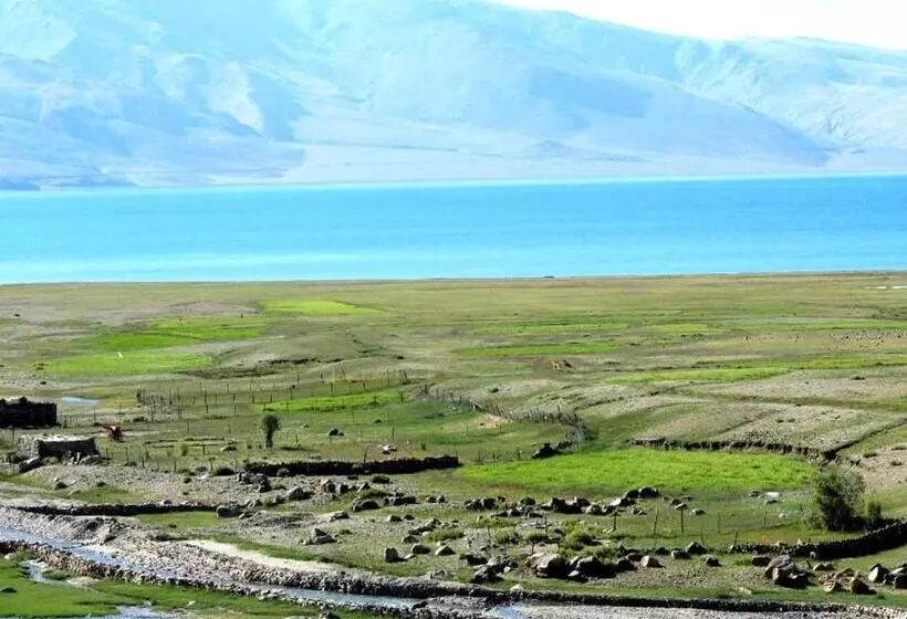 Tsomoriri Hotel Lake View