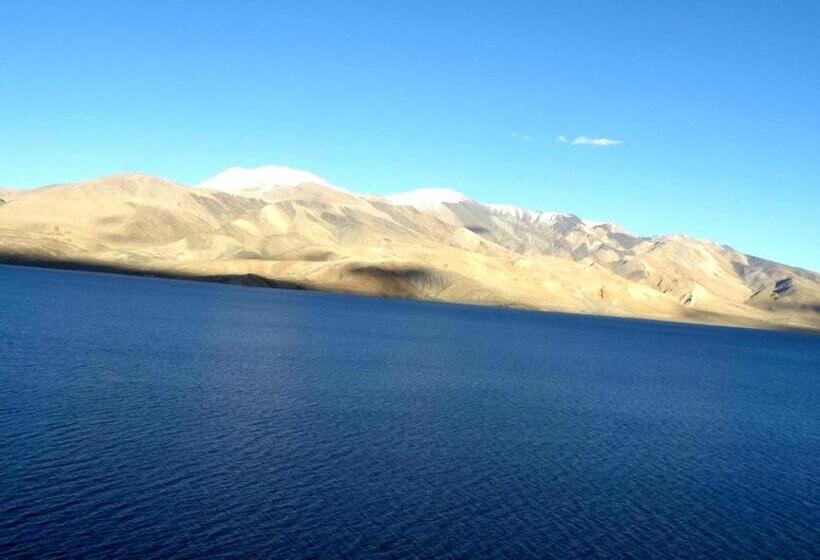 Tsomoriri Hotel Lake View