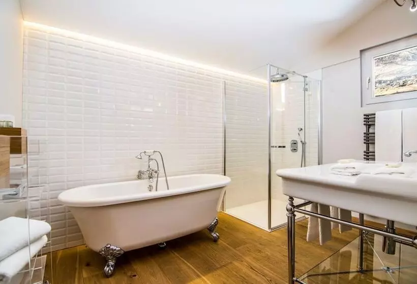 Waldhotel Fletschhorn   Panoramic Retreat In Saas Fee