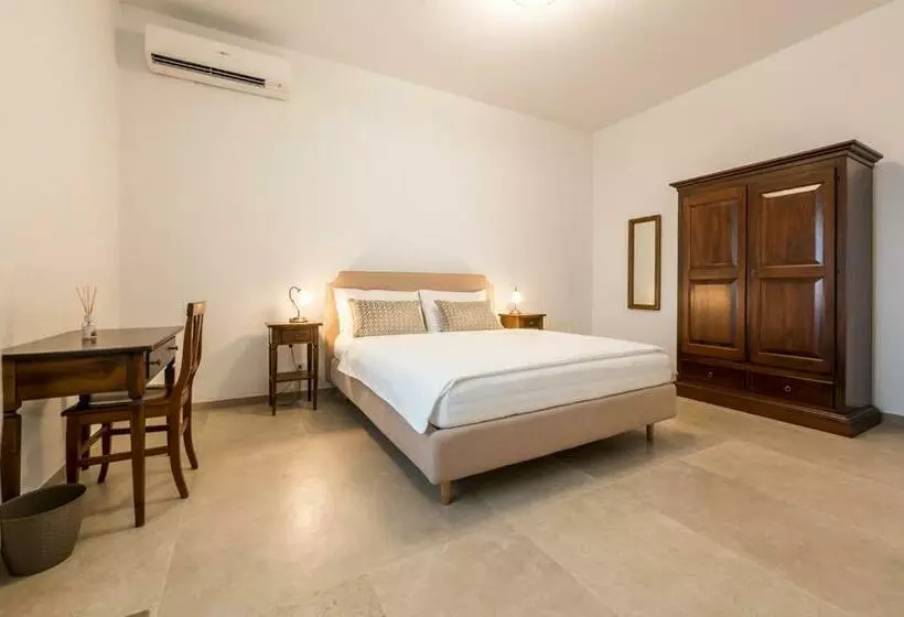 Aamiaismajoitus (B&B) Agriturismo La Collina Degli Olivi