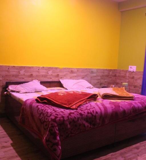 پانسیون Parbati Headquarters