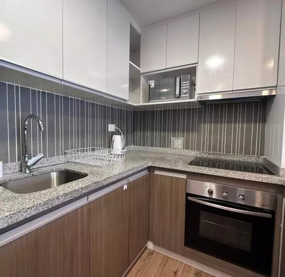 Apart Hotel Castellon 176