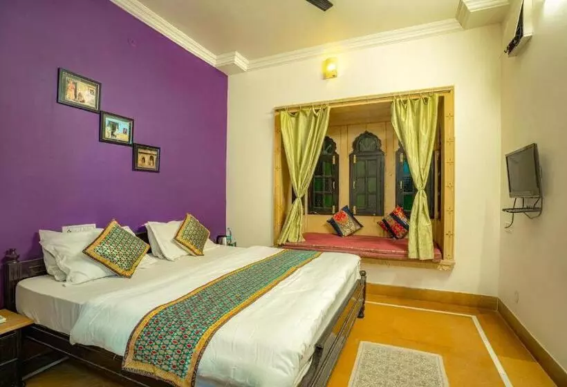 ホテル Golden Rock Palace