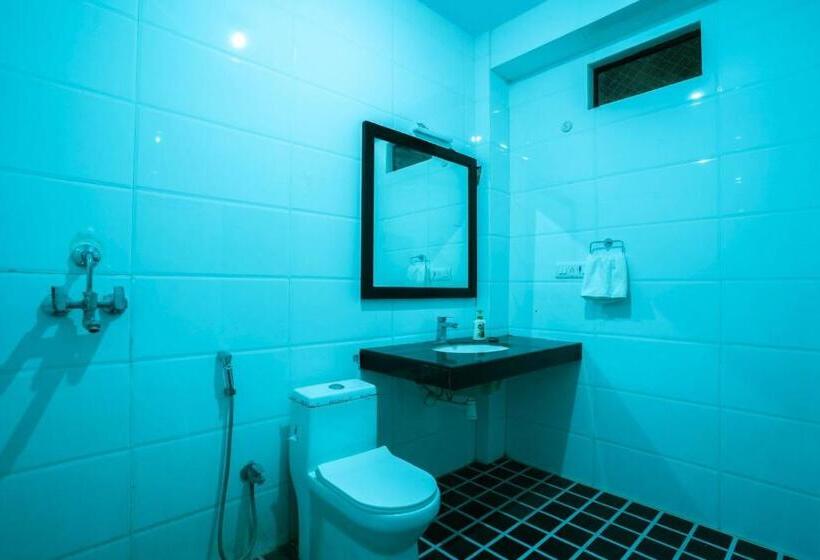 Hotelli Golden Rock Palace