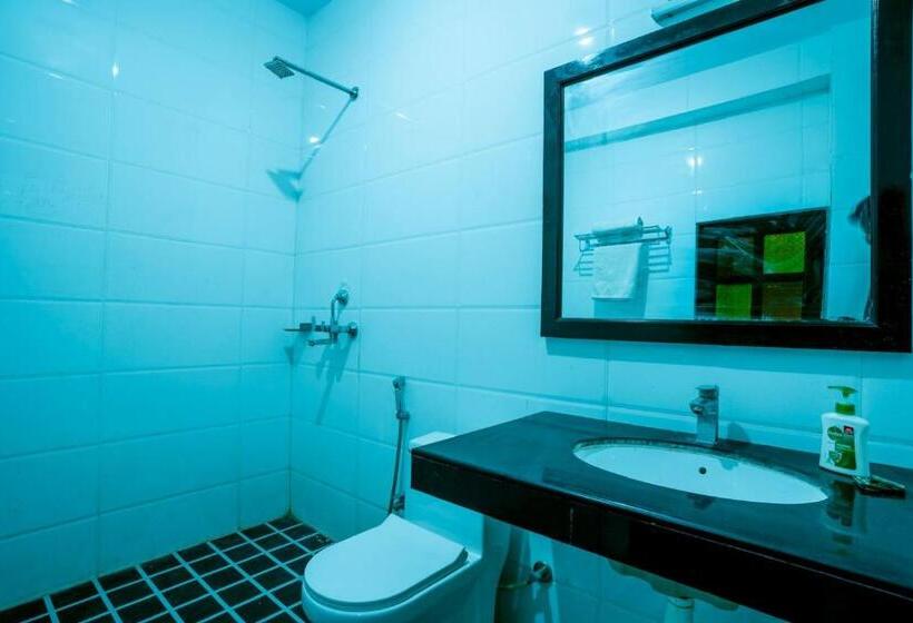 Hotelli Golden Rock Palace