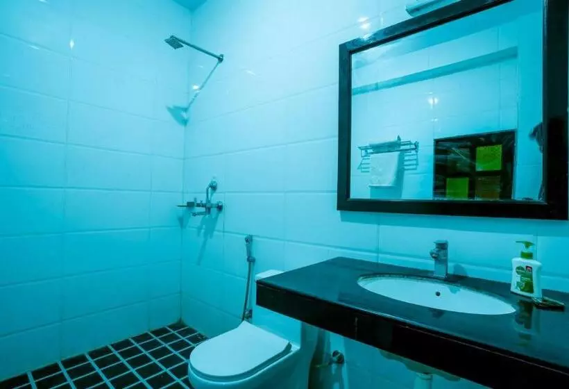 ホテル Golden Rock Palace