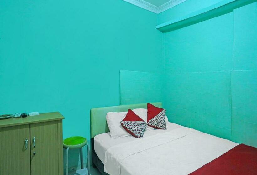 בית מלון כפרי Oyo 92496 Faraas Homestay Syariah