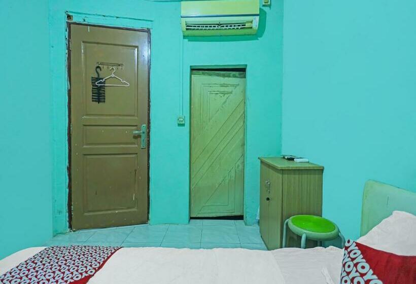 בית מלון כפרי Oyo 92496 Faraas Homestay Syariah