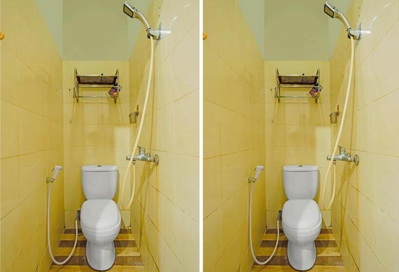 בית מלון כפרי Oyo 92496 Faraas Homestay Syariah