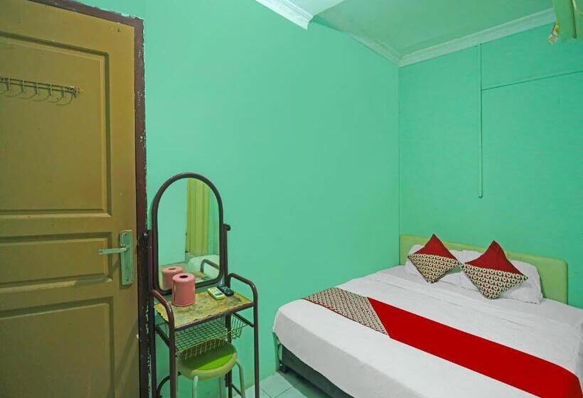 בית מלון כפרי Oyo 92496 Faraas Homestay Syariah