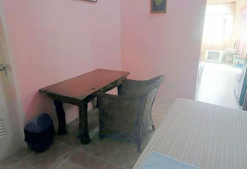 هتل Seashore Garden Resort