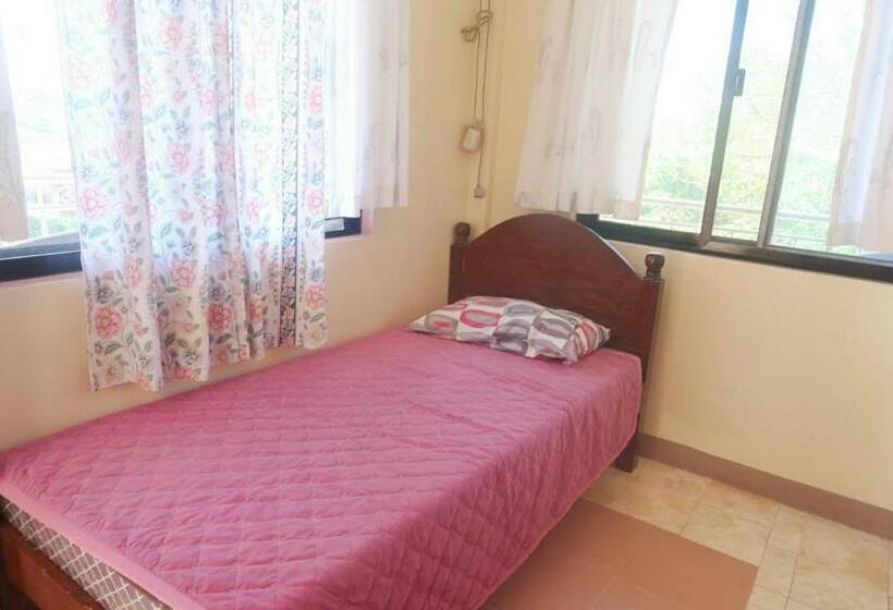 Hotel Seashore Garden Resort