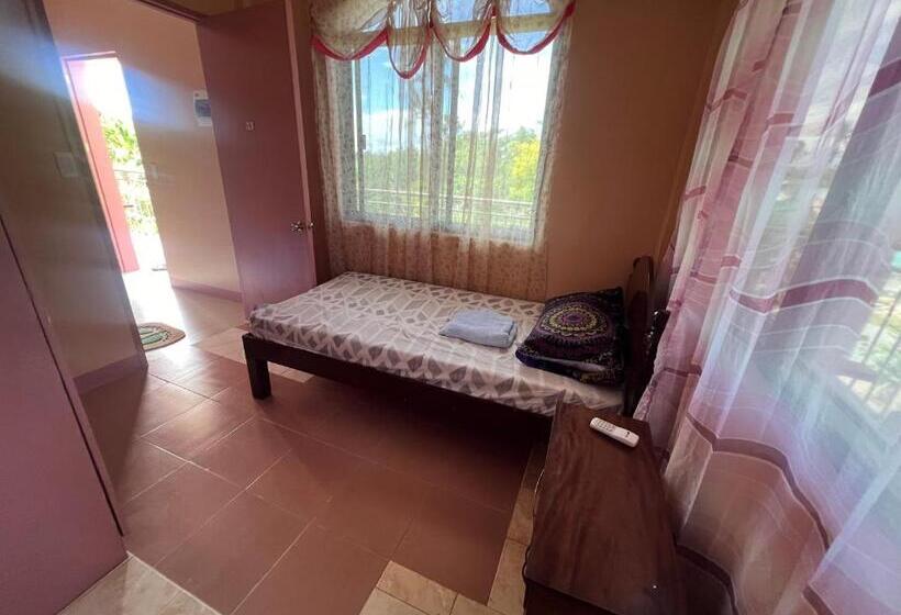 Hotel Seashore Garden Resort