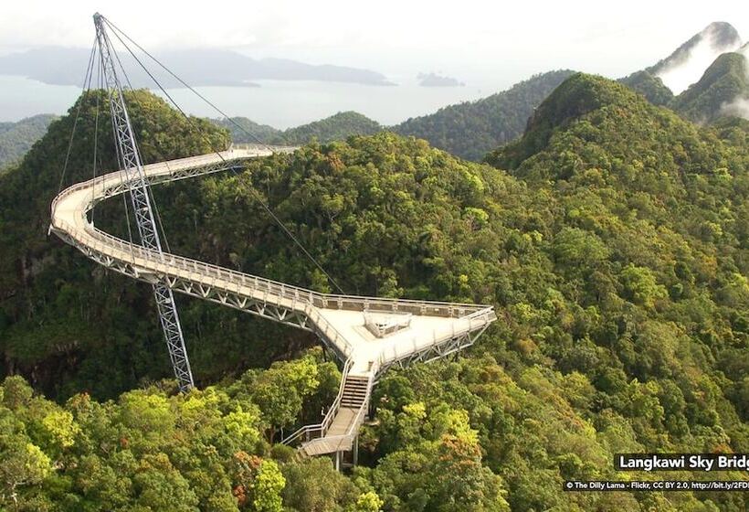 فندق على الطريق Cenang Memories Langkawi