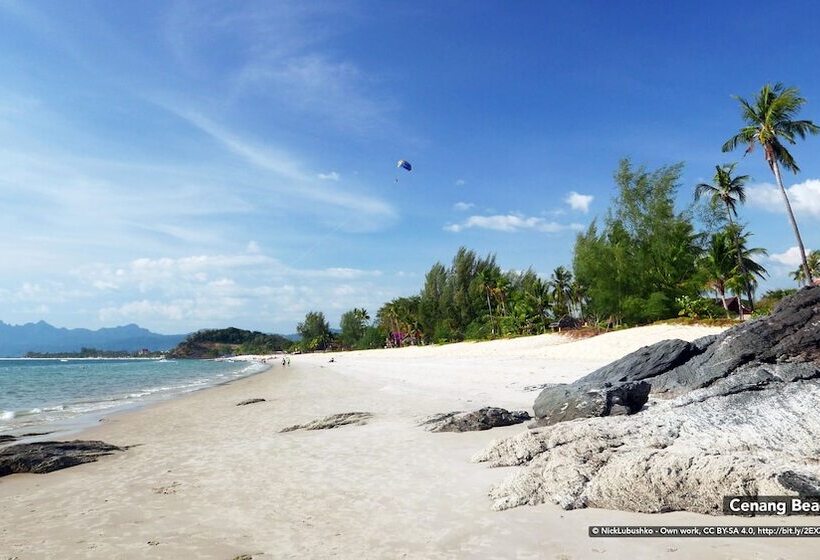 فندق على الطريق Cenang Memories Langkawi