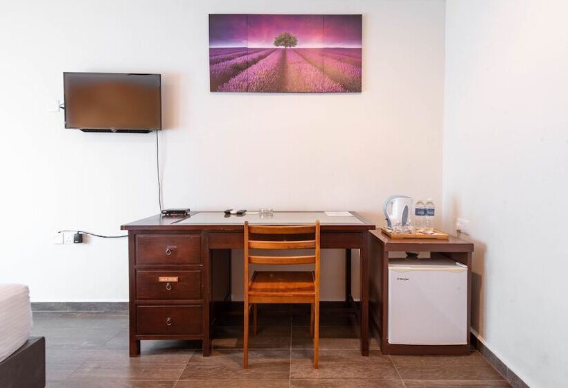 فندق على الطريق Cenang Memories Langkawi